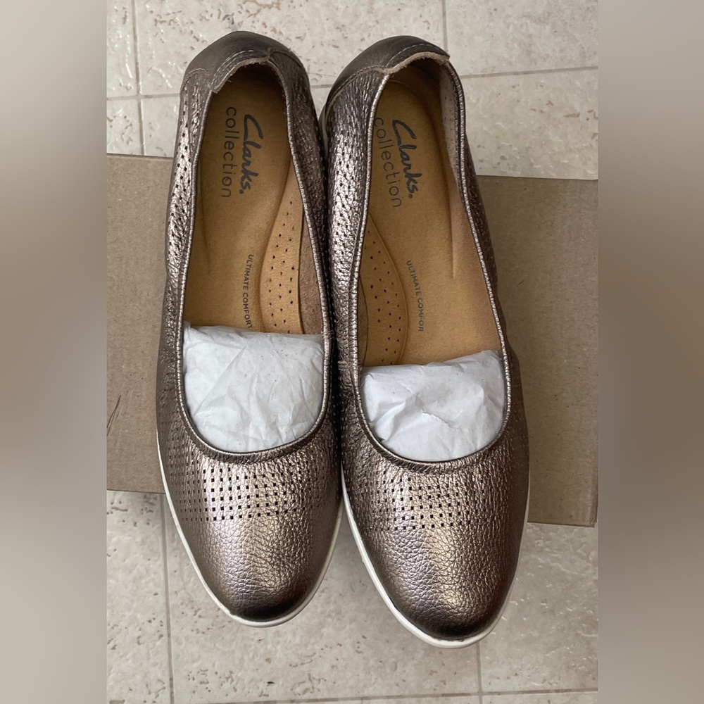 Jenette Ease Metalli - Metallic Leather